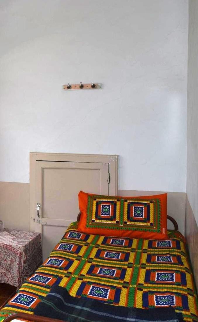 City Guest House Bhuj Eksteriør bilde